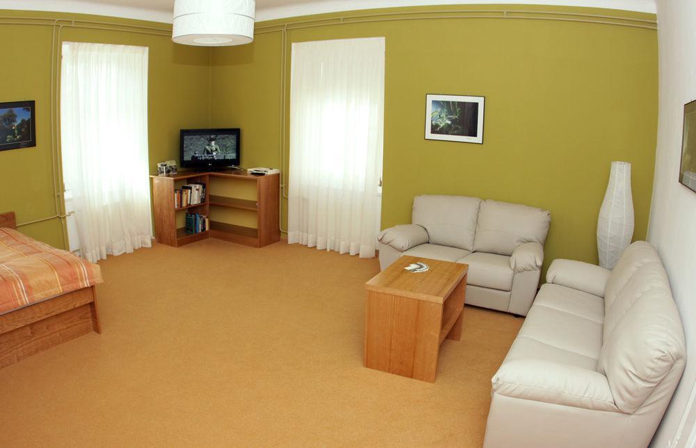Hotel Macek 3*